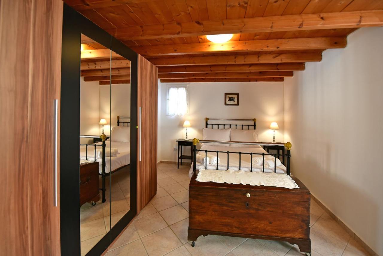 Arco I/ Downtown Rustic Apartment/4 Min From Port Hydra  Bagian luar foto